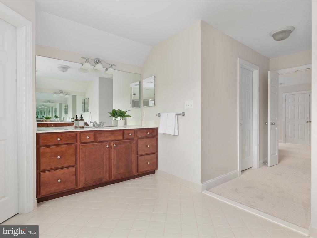 6926 EMMA COURT