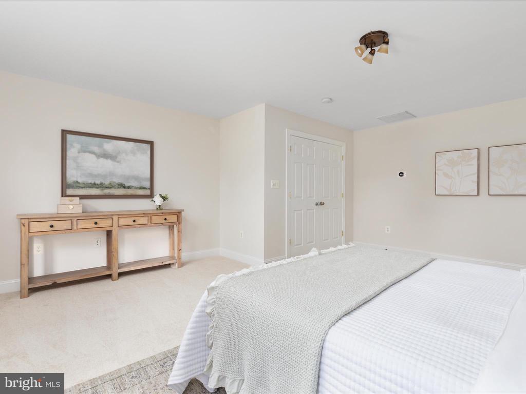 6926 EMMA COURT