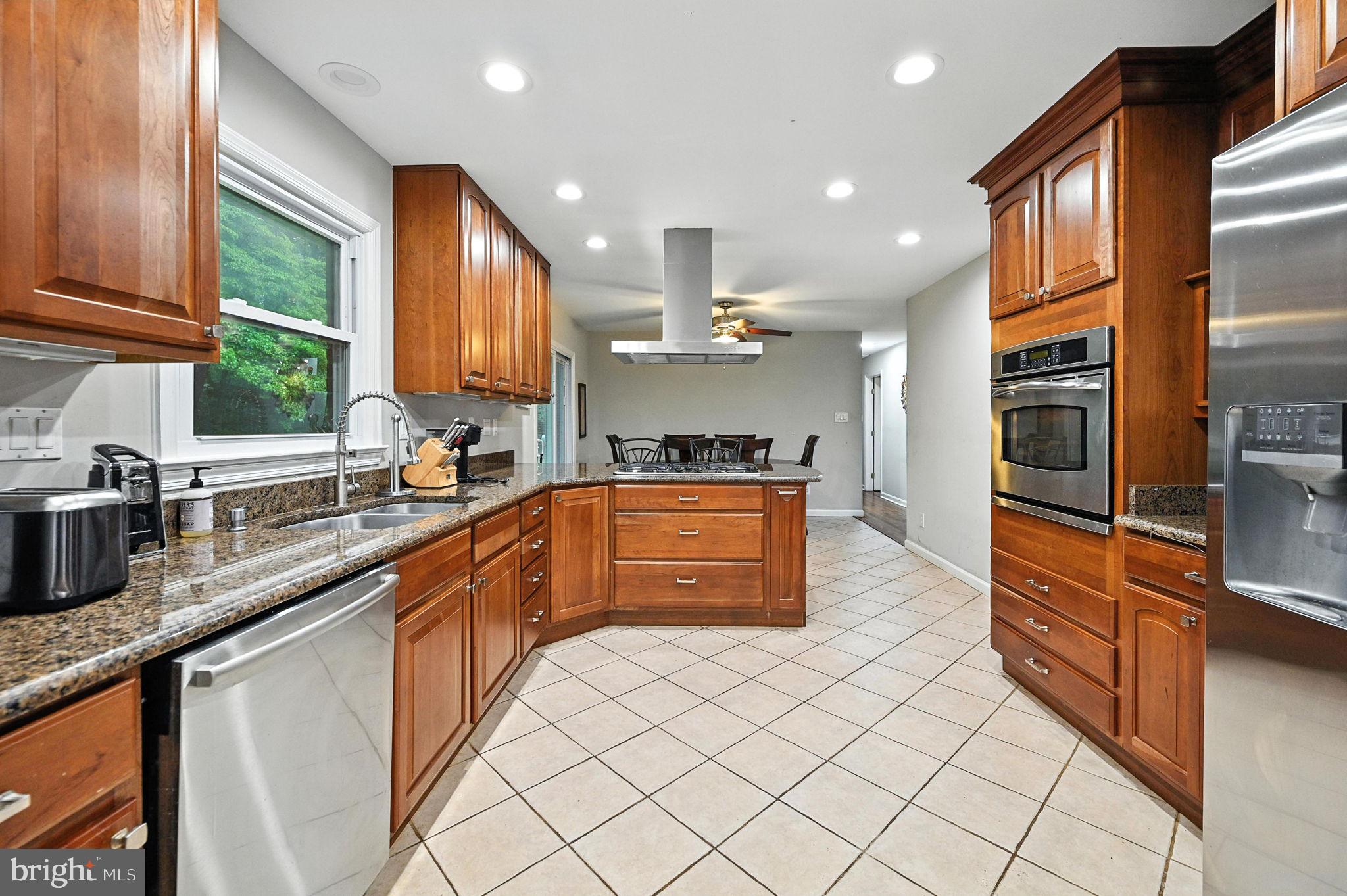 7205 Silver Beech Ln