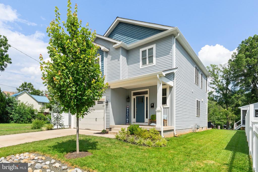 165 GREEN STREET