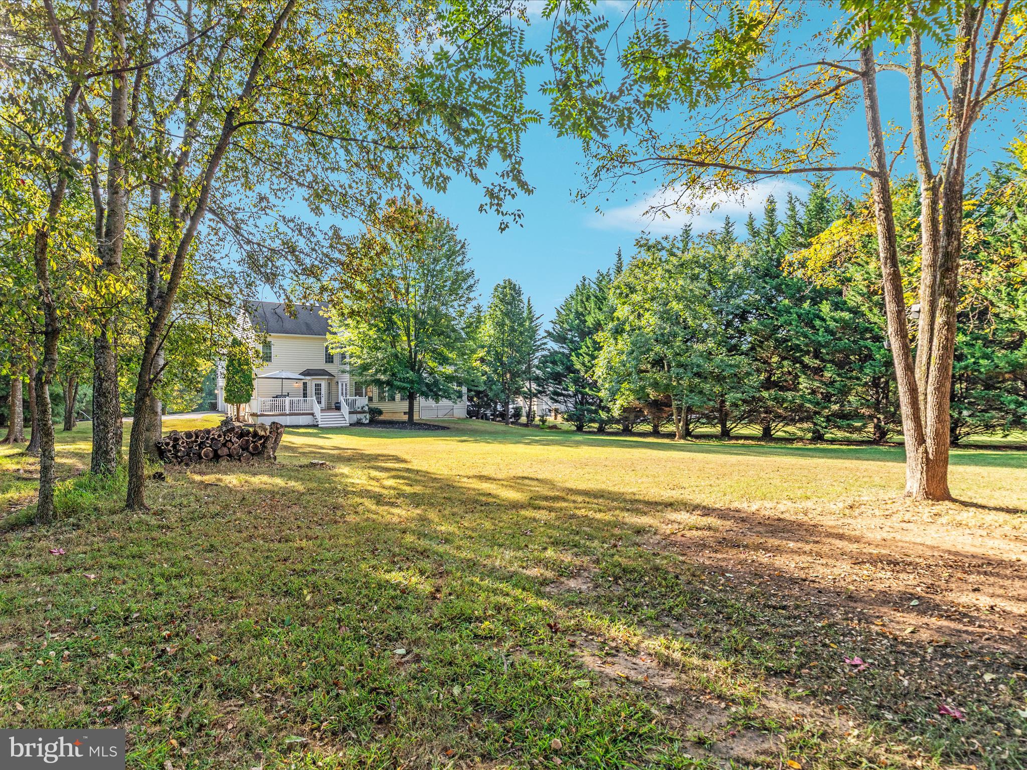 6904 EMMA COURT