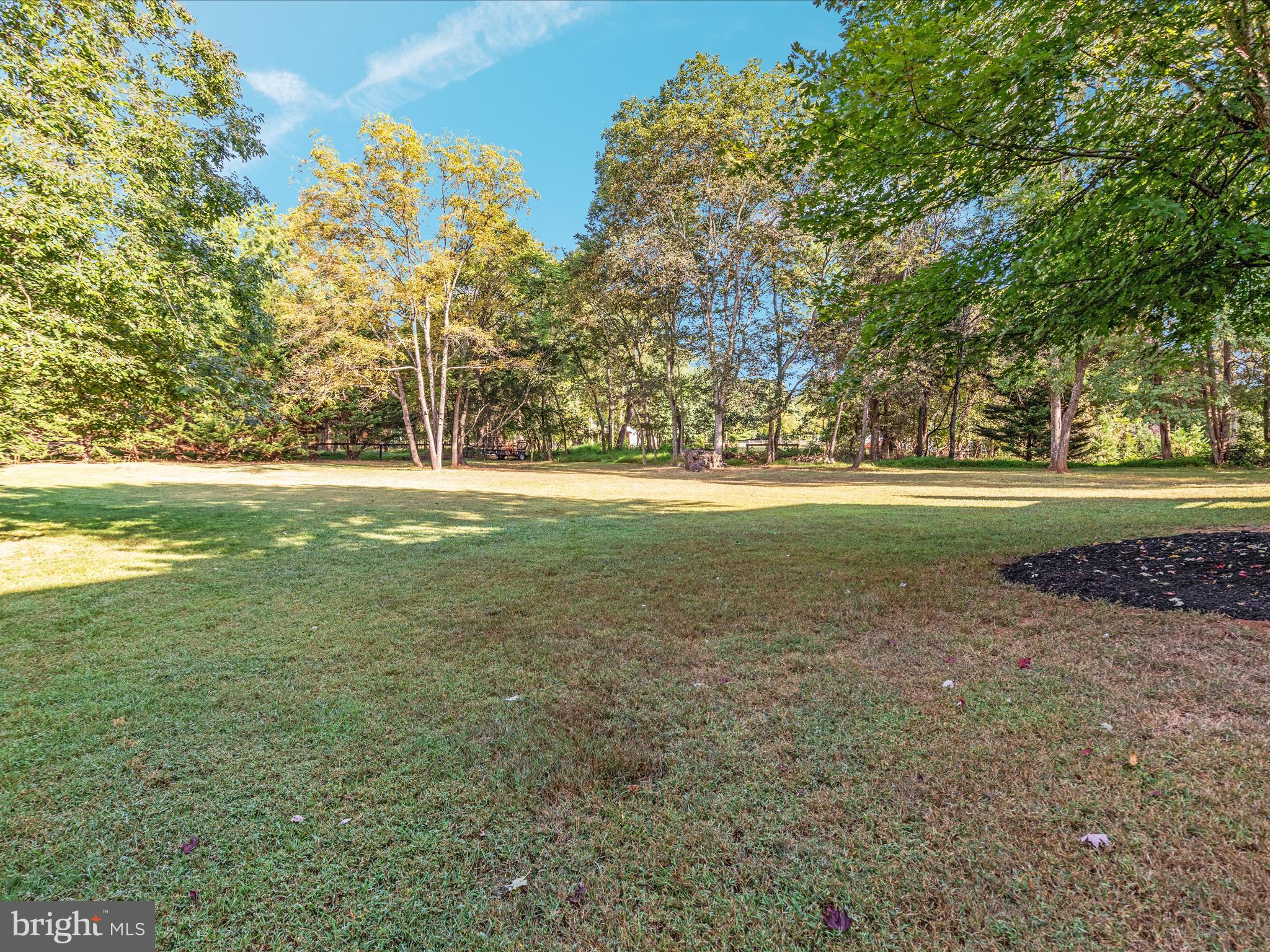 6904 EMMA COURT