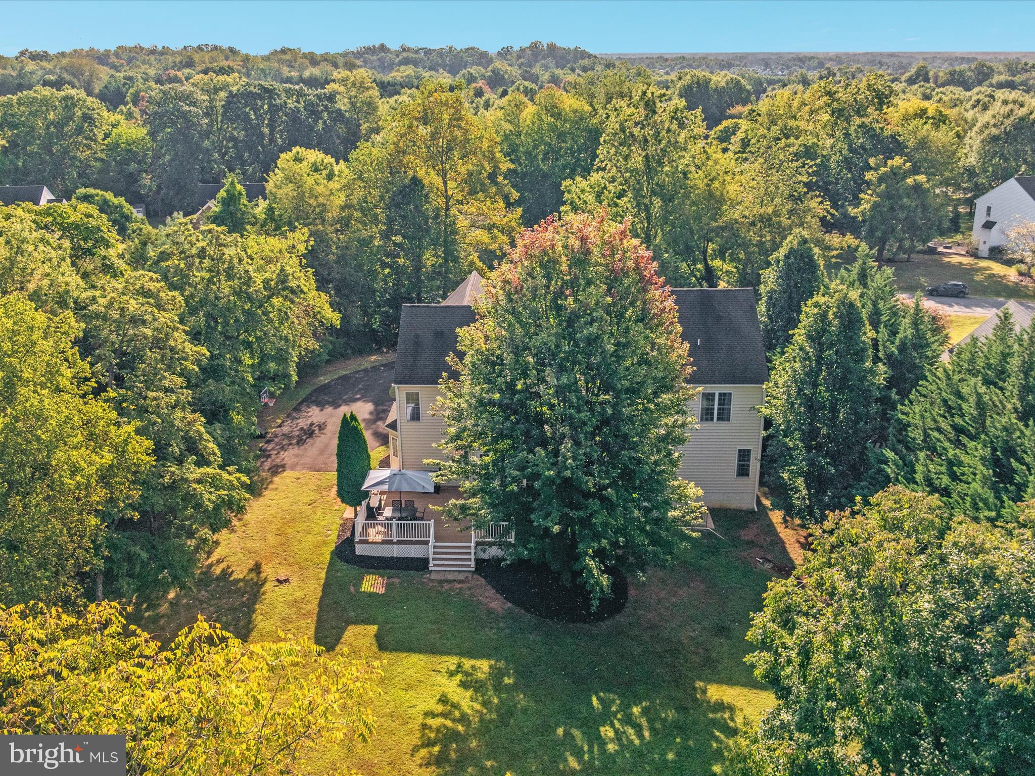 6904 EMMA COURT