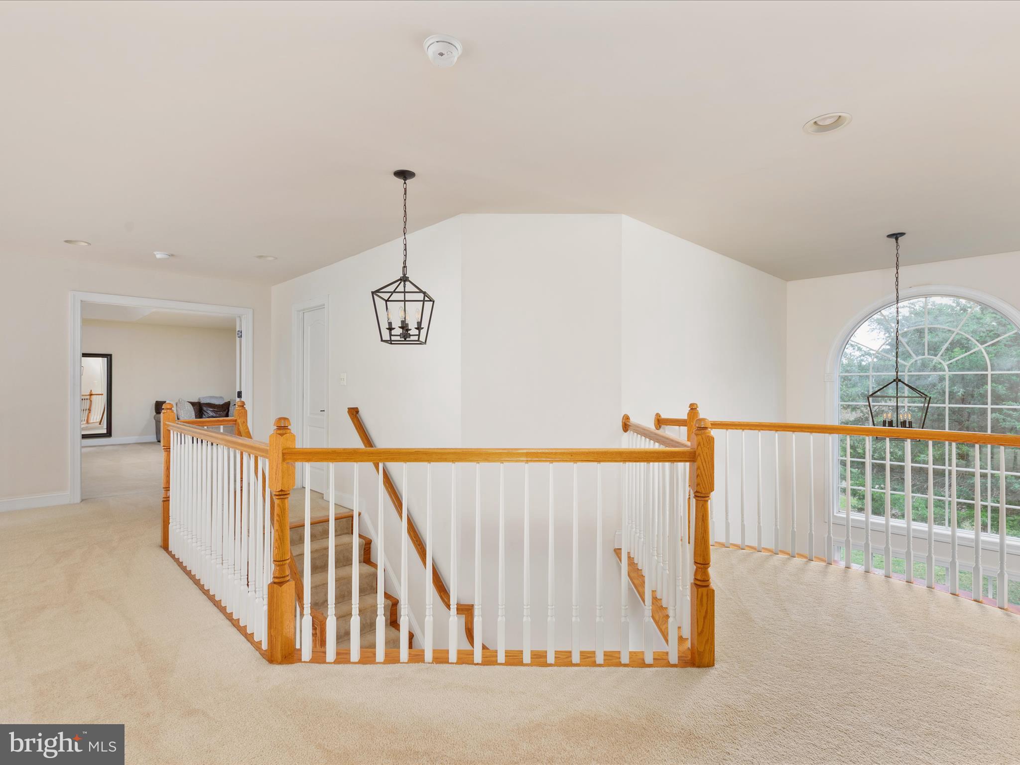 6904 EMMA COURT