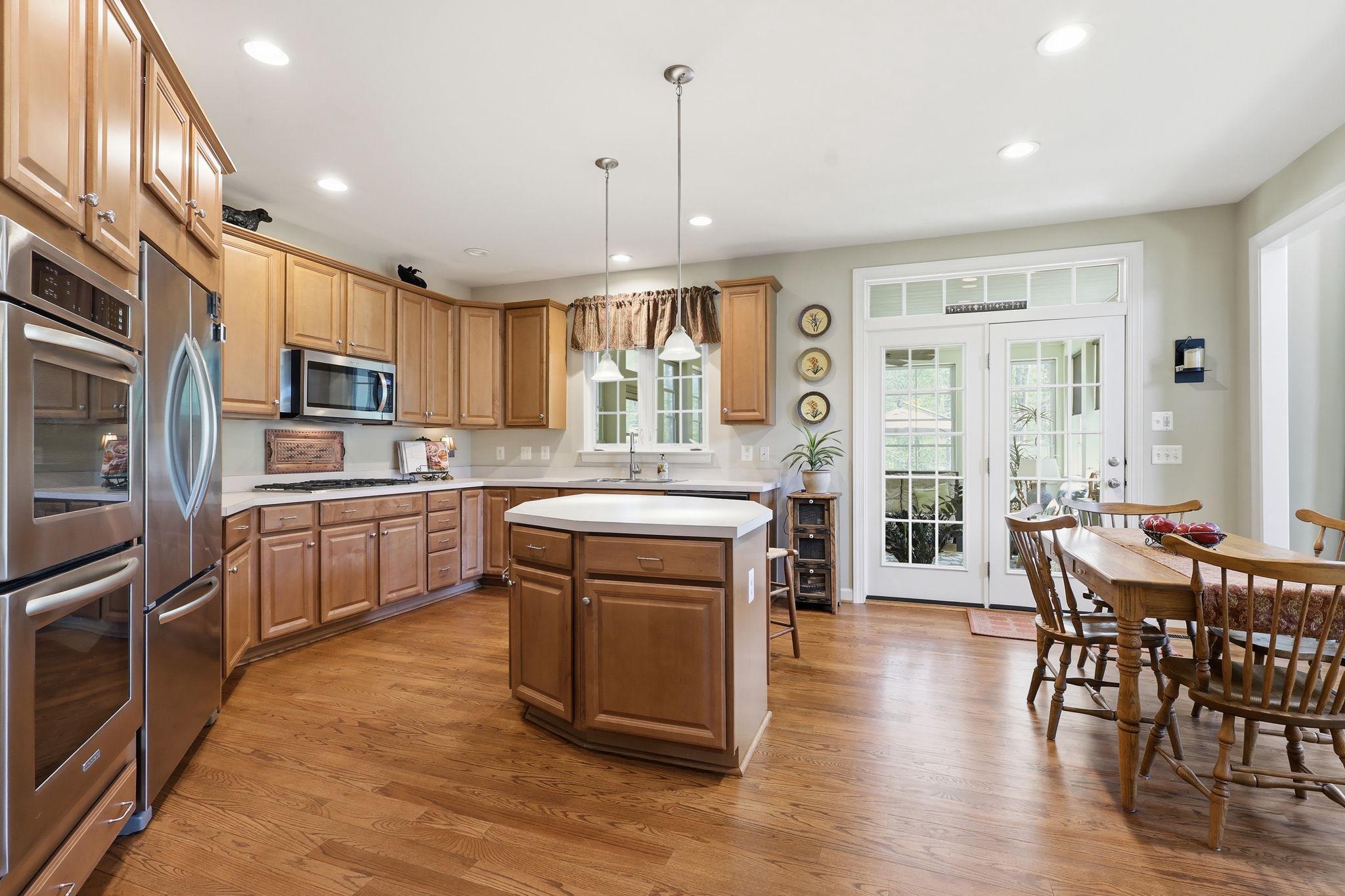 4590 SPRING RUN ROAD