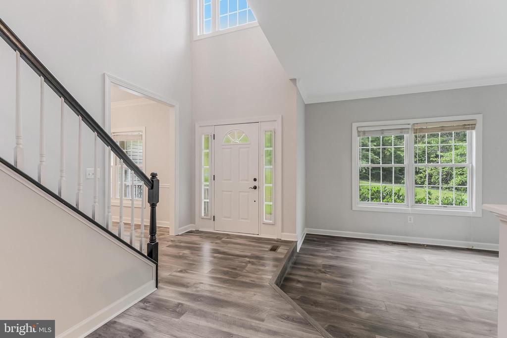 9085 GROUNDHOG LANE