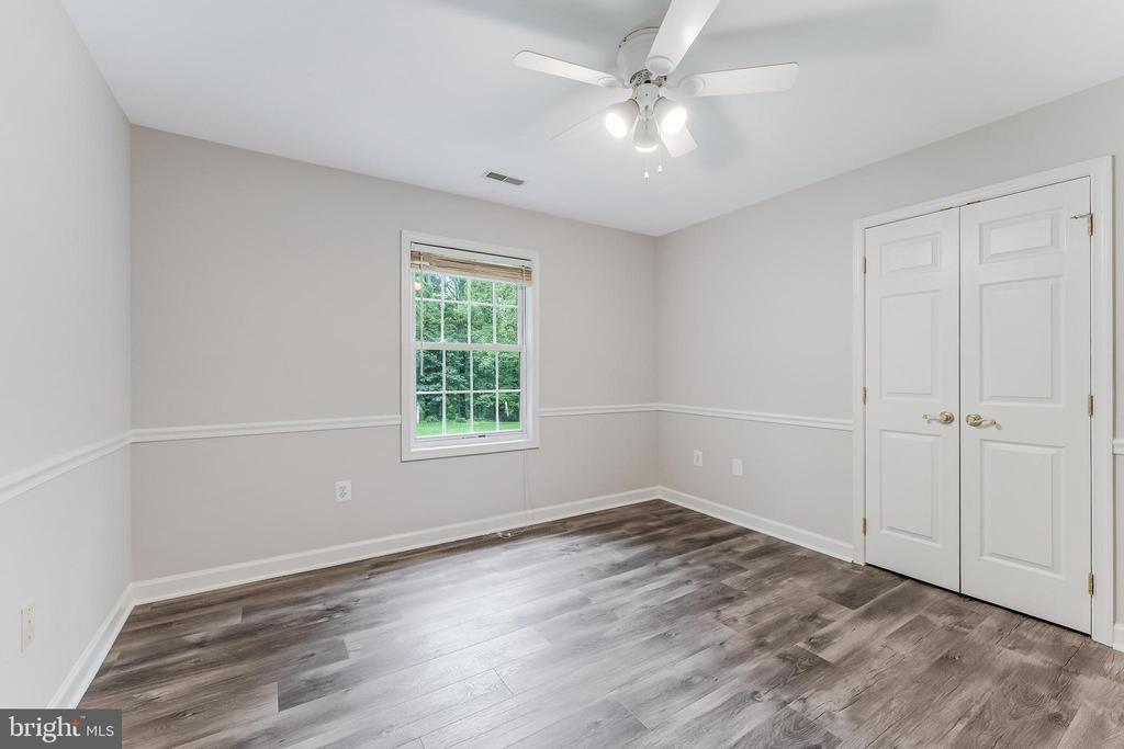 9085 GROUNDHOG LANE