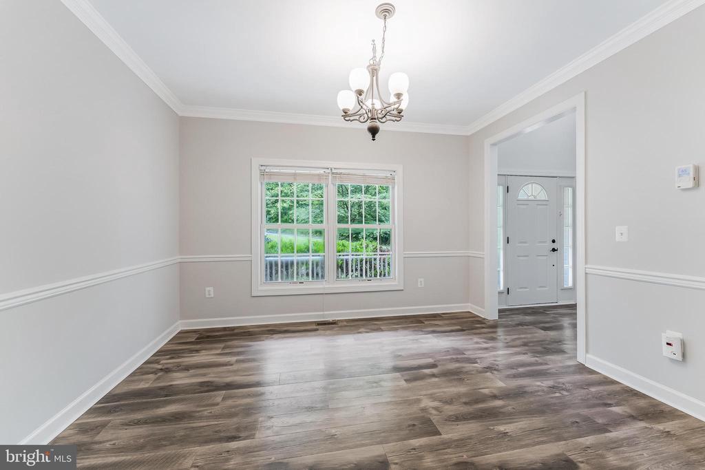 9085 GROUNDHOG LANE