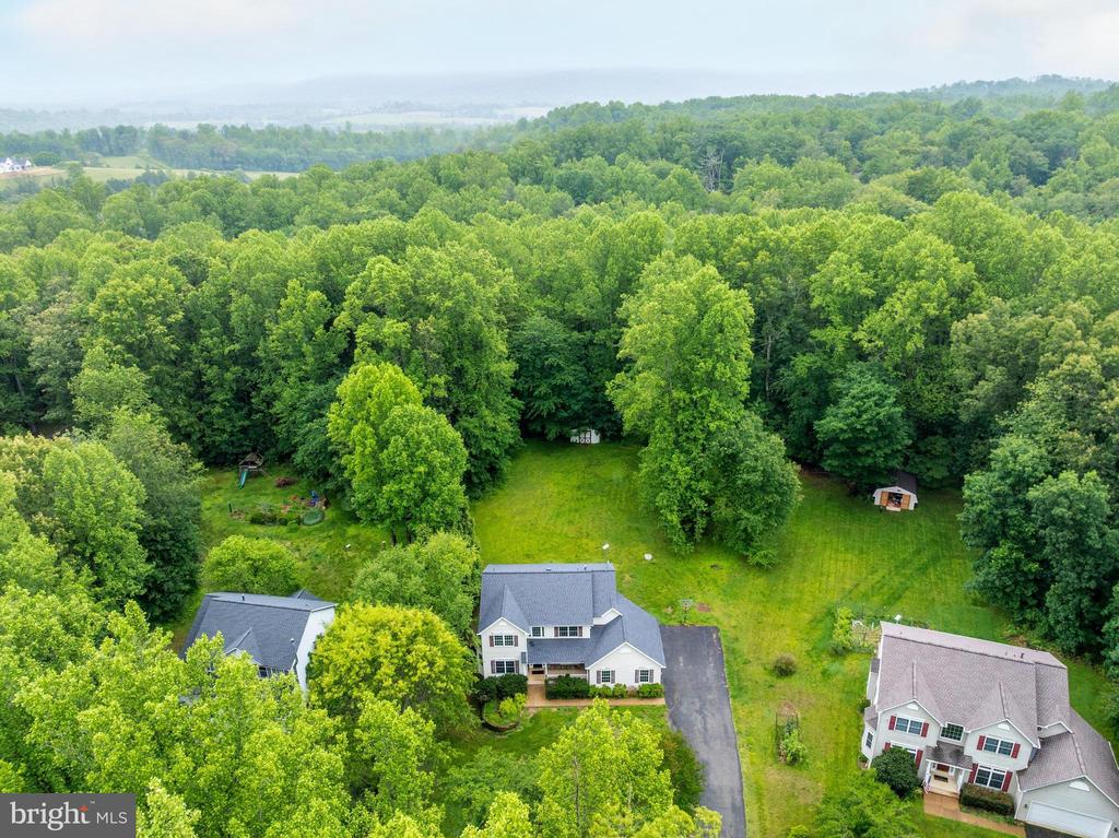 9085 GROUNDHOG LANE