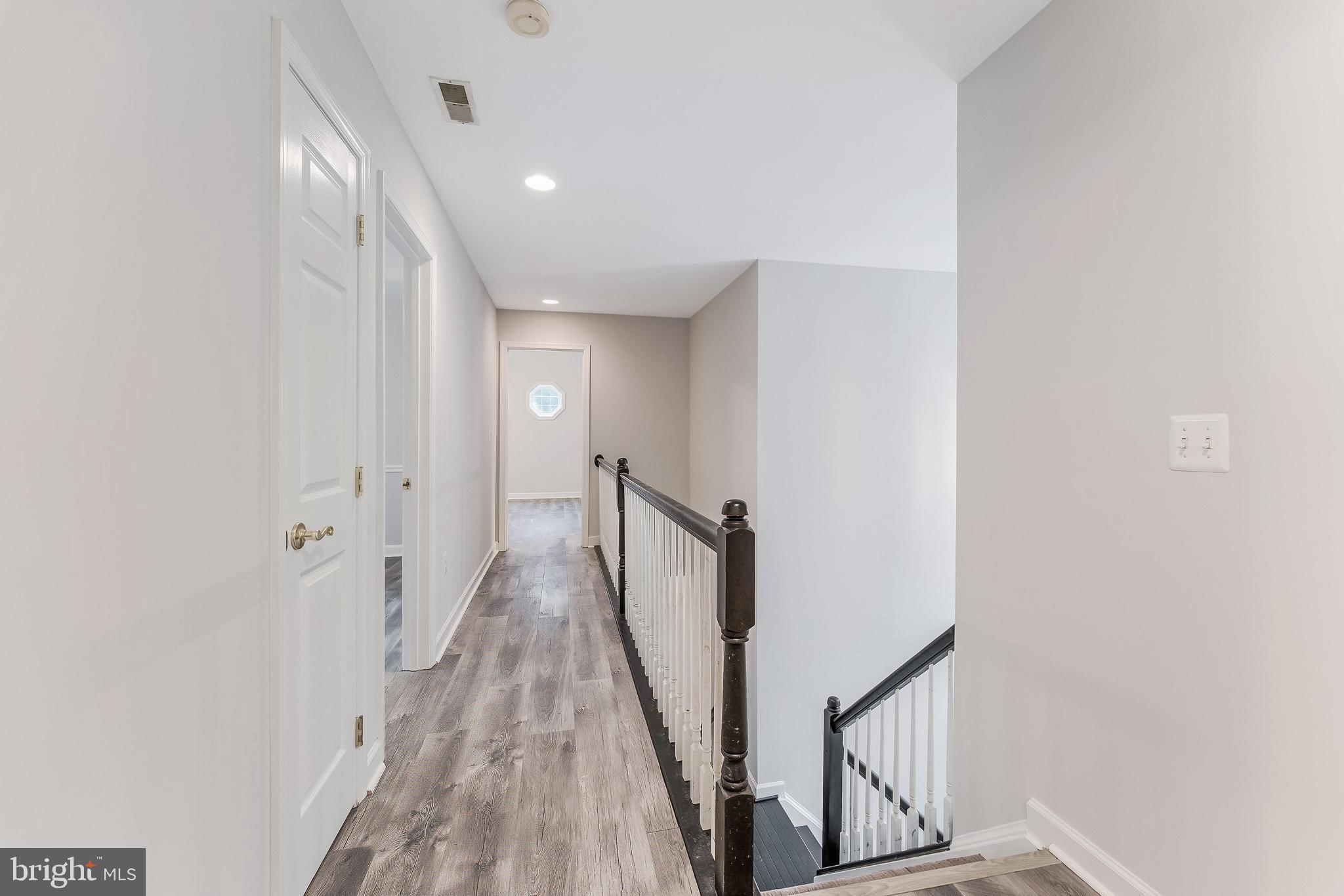 9085 GROUNDHOG LANE