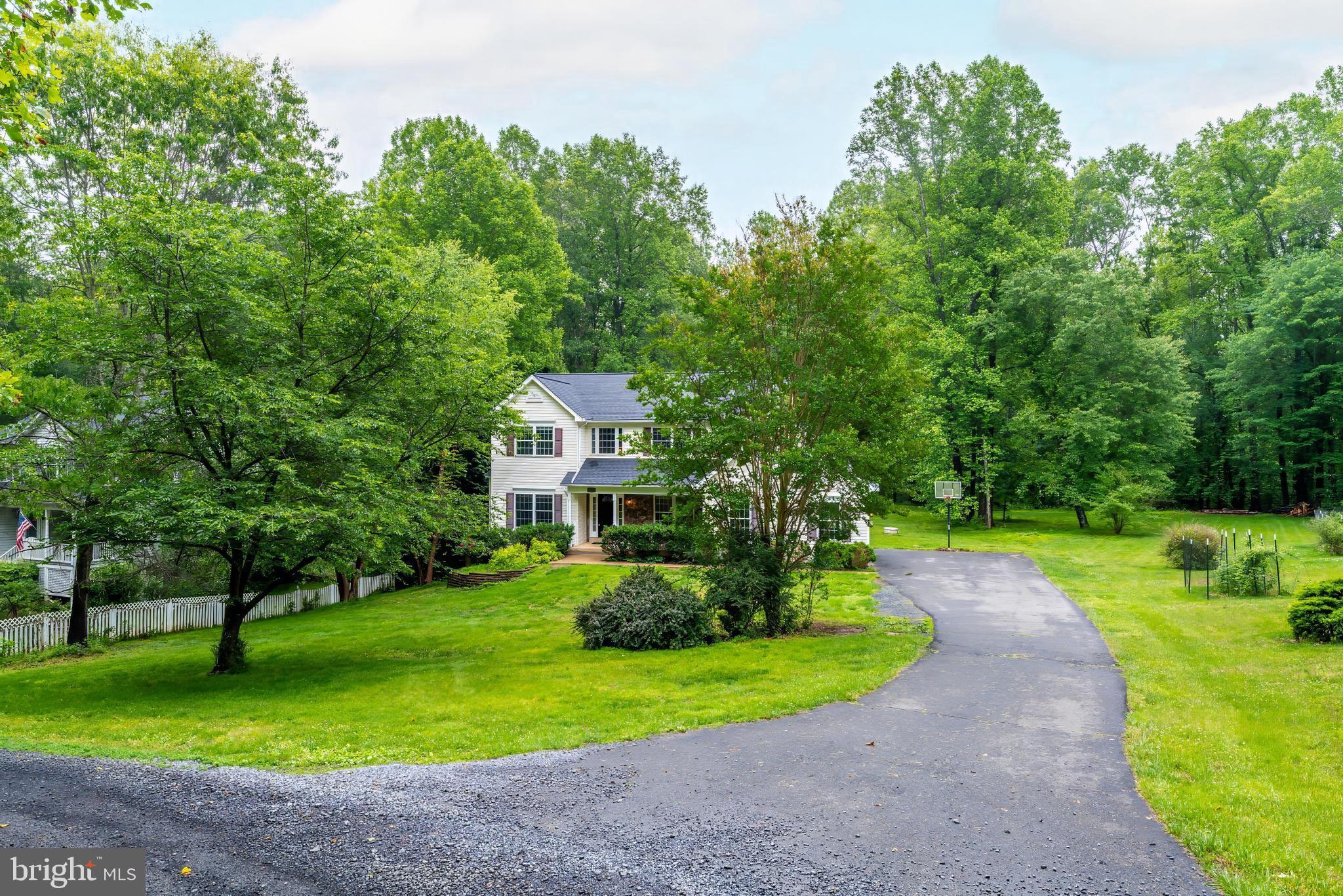 9085 GROUNDHOG LANE