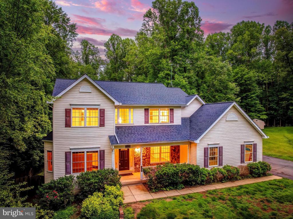 9085 GROUNDHOG LANE