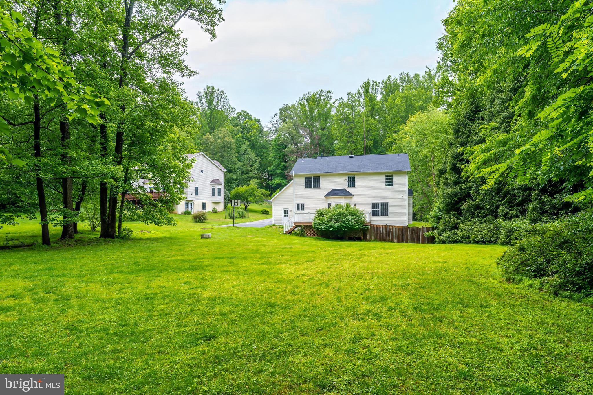 9085 GROUNDHOG LANE