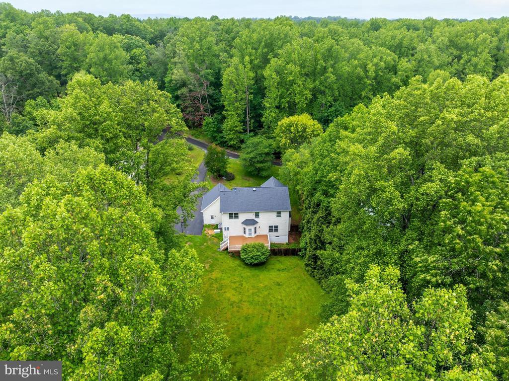 9085 GROUNDHOG LANE