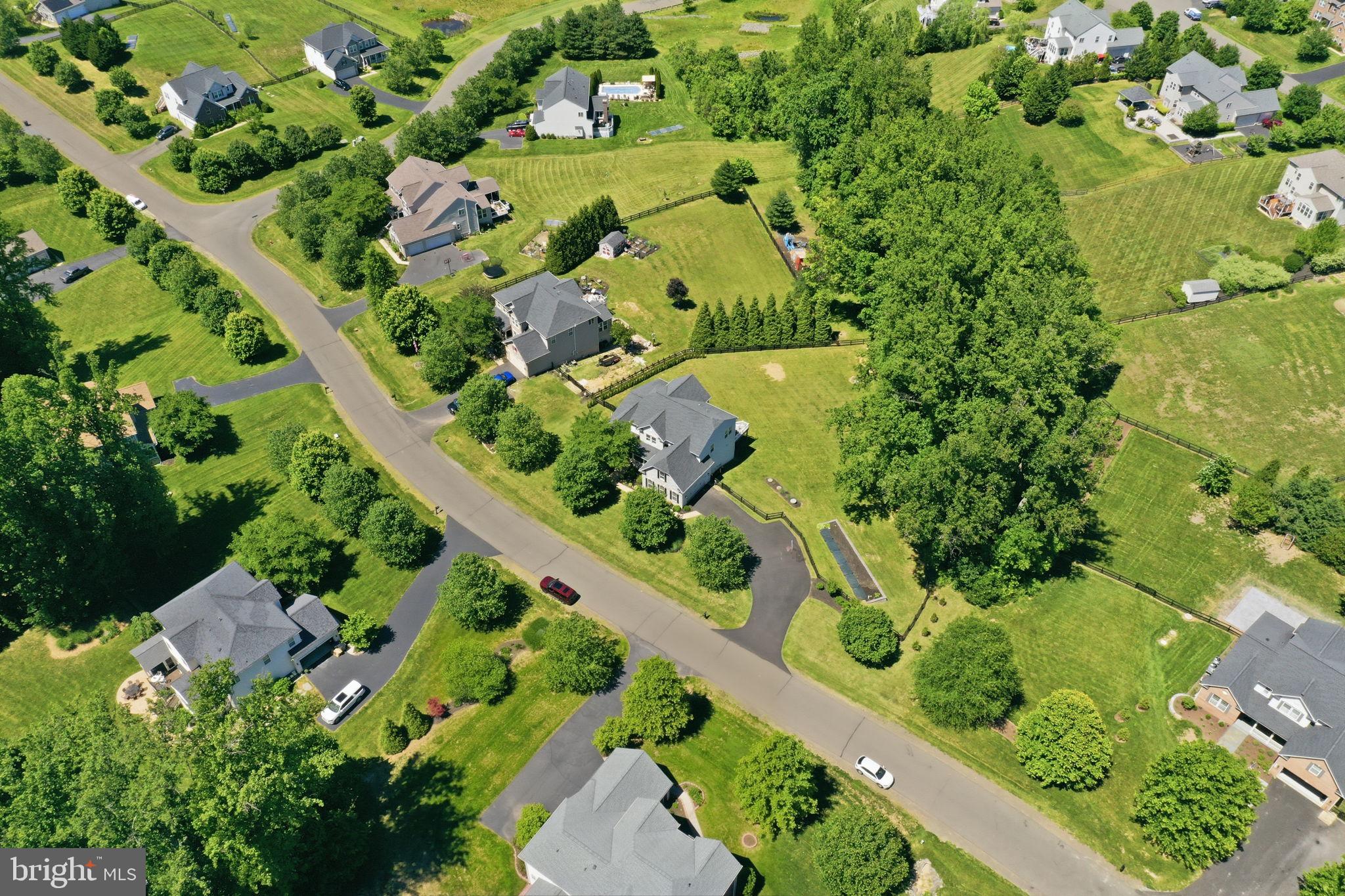8046 SIDE HILL DRIVE