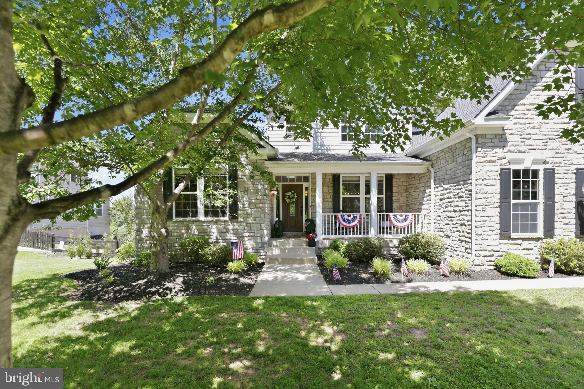 8046 SIDE HILL DRIVE