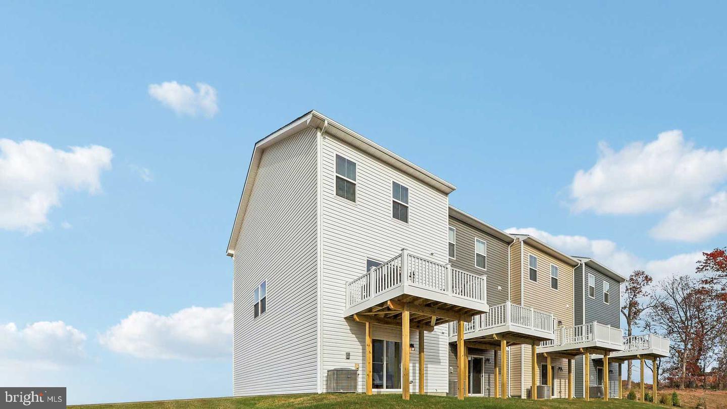 170 Munsee Cir