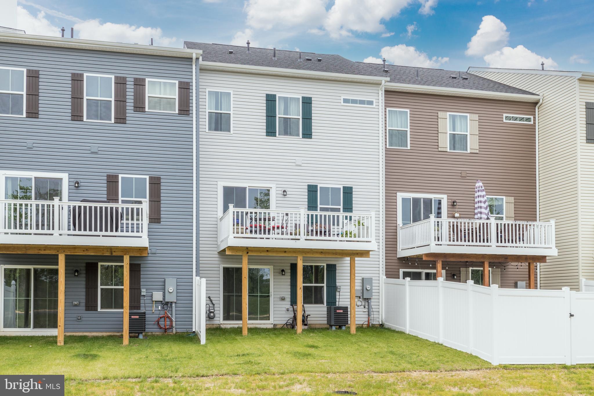 105 BURKWOOD