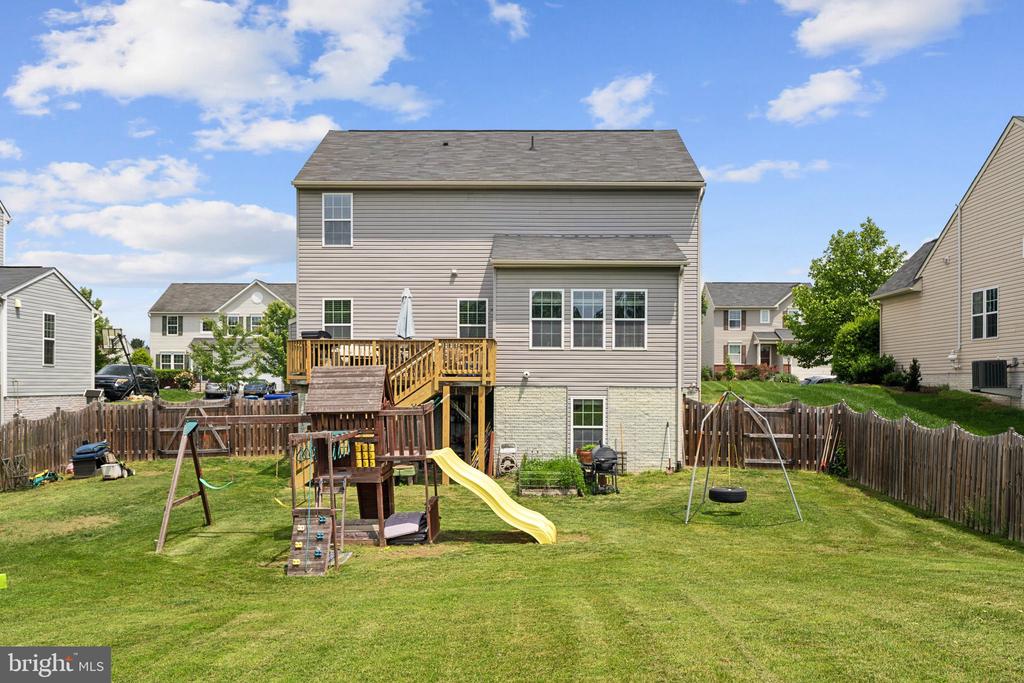 210 Morlyn Dr