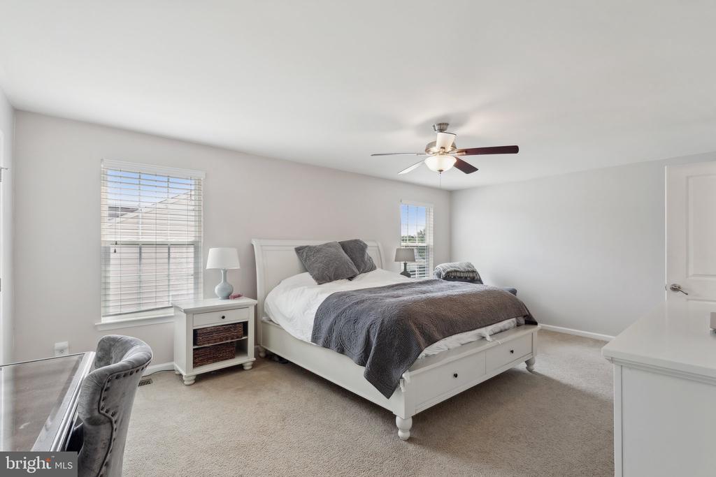 210 Morlyn Dr