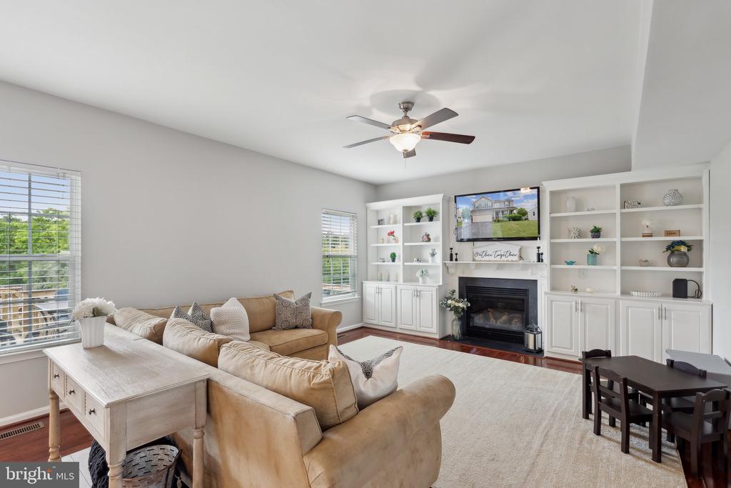 210 Morlyn Dr