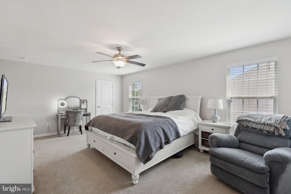 210 Morlyn Dr