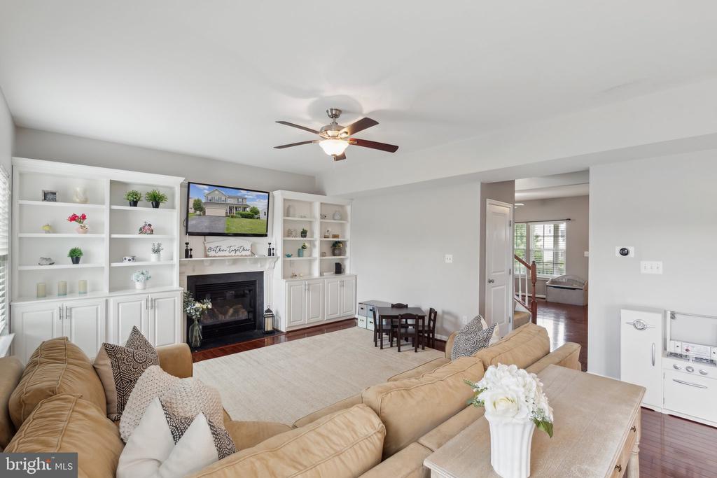 210 Morlyn Dr