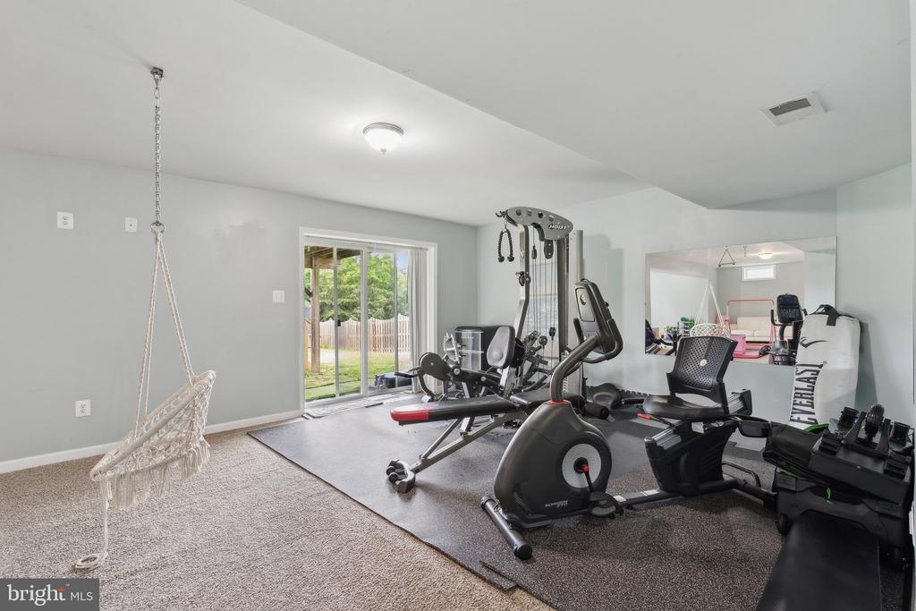 210 Morlyn Dr