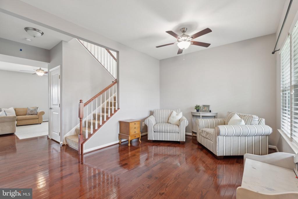210 Morlyn Dr