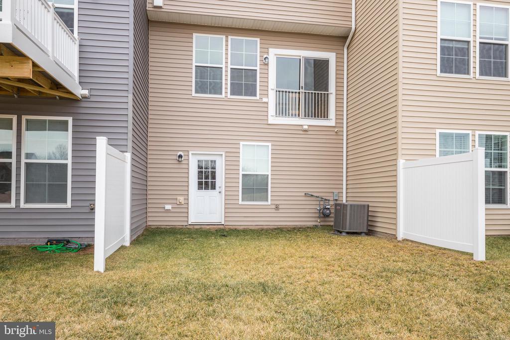 127 METCALF TERRACE