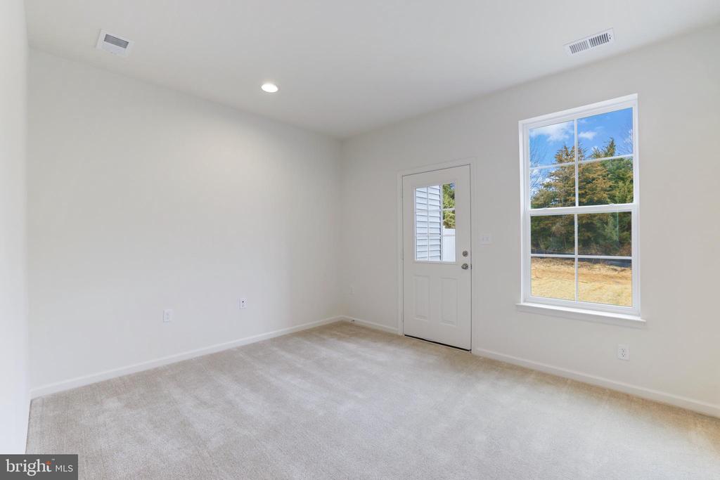 127 METCALF TERRACE