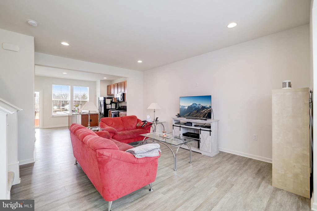 127 METCALF TERRACE