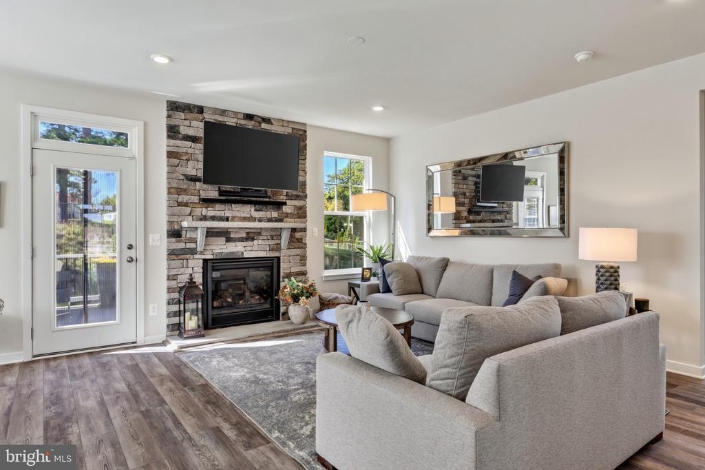 322 LEHIGH DRIVE