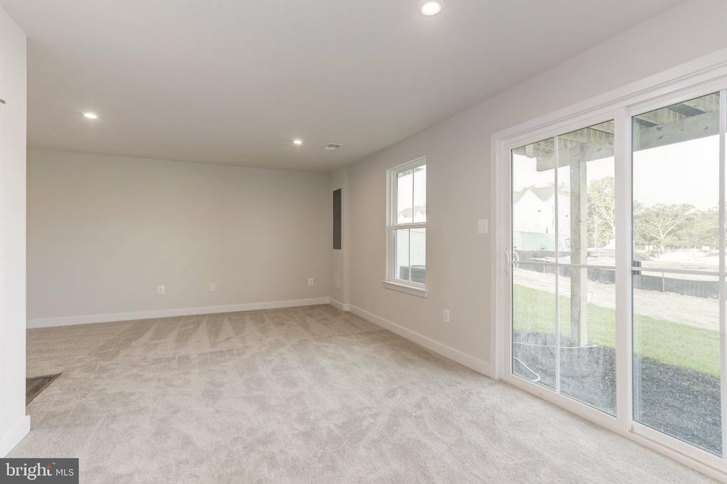 120 TWINLEAF WAY