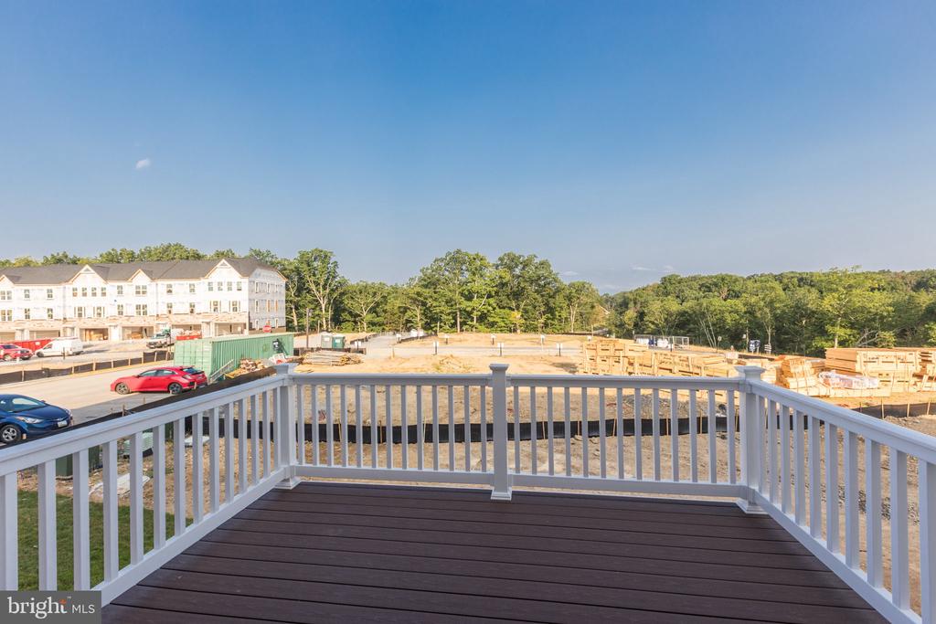 120 TWINLEAF WAY