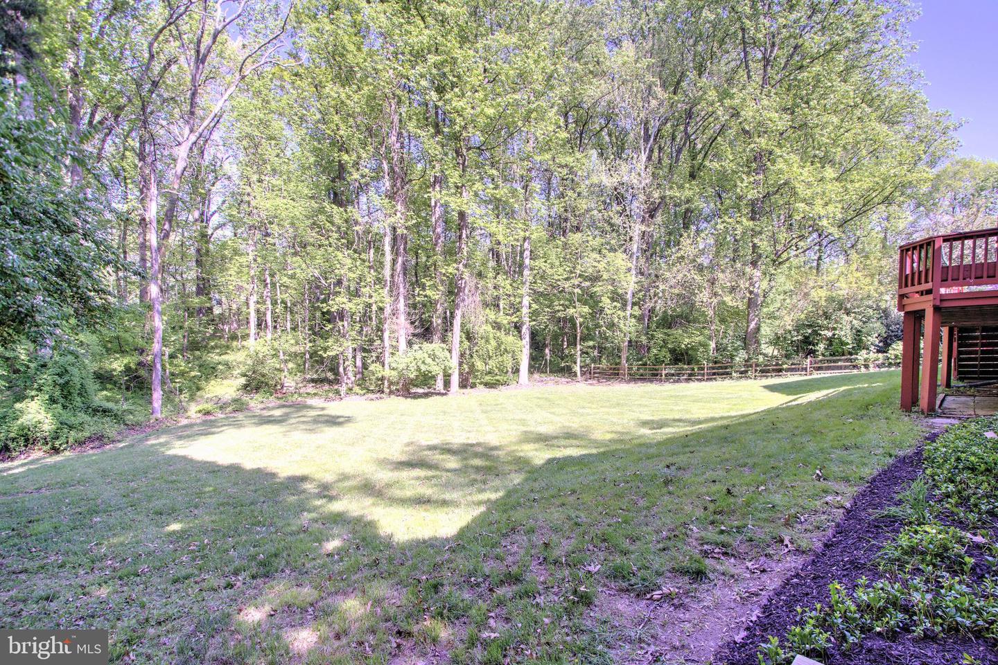 9246 Wood Glade Dr