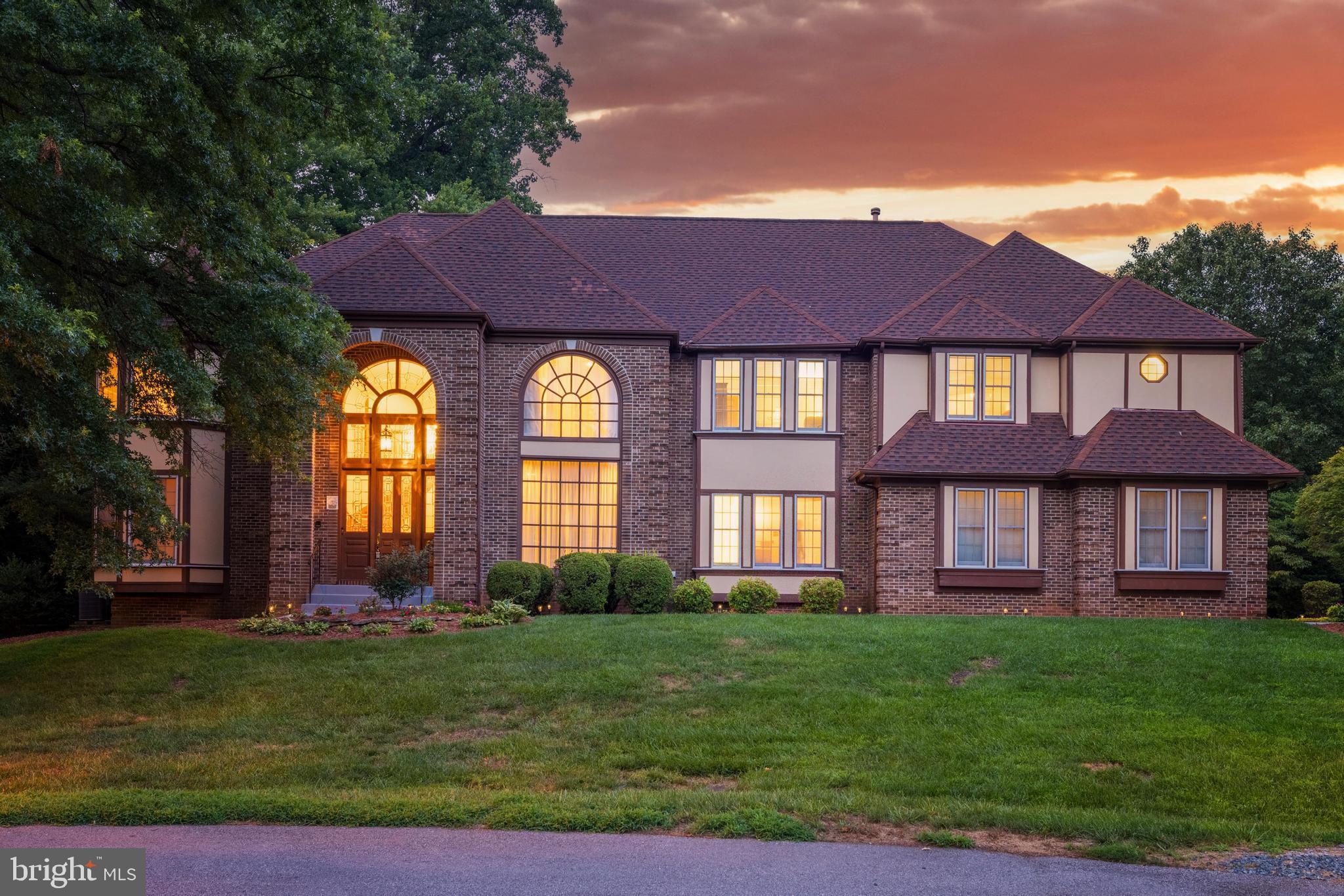 9826 Lake Meadow Ct