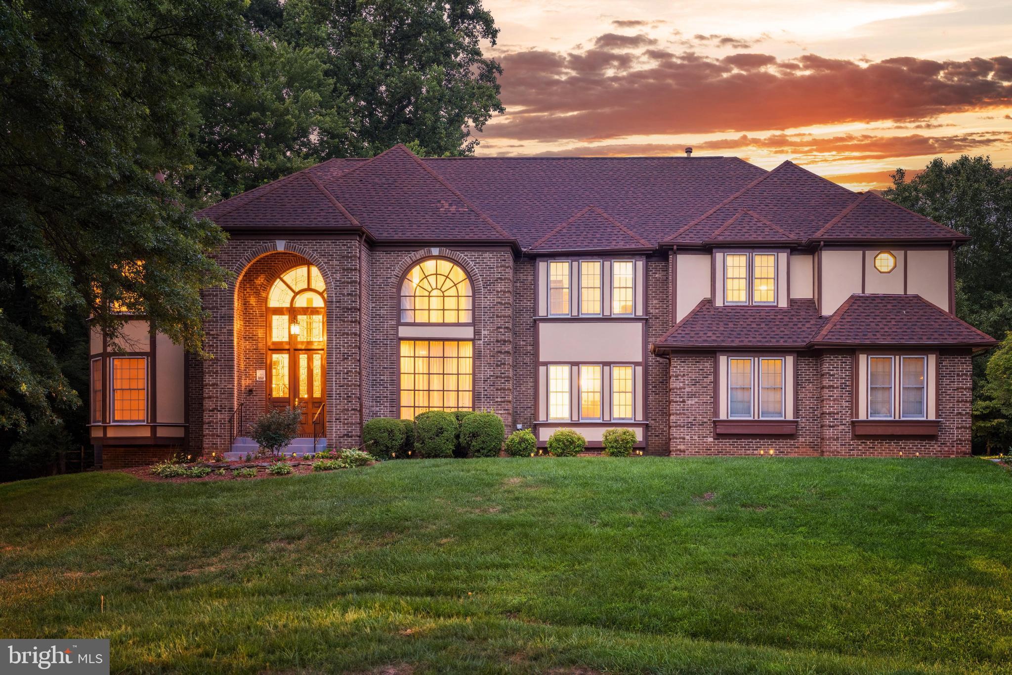 9826 Lake Meadow Ct