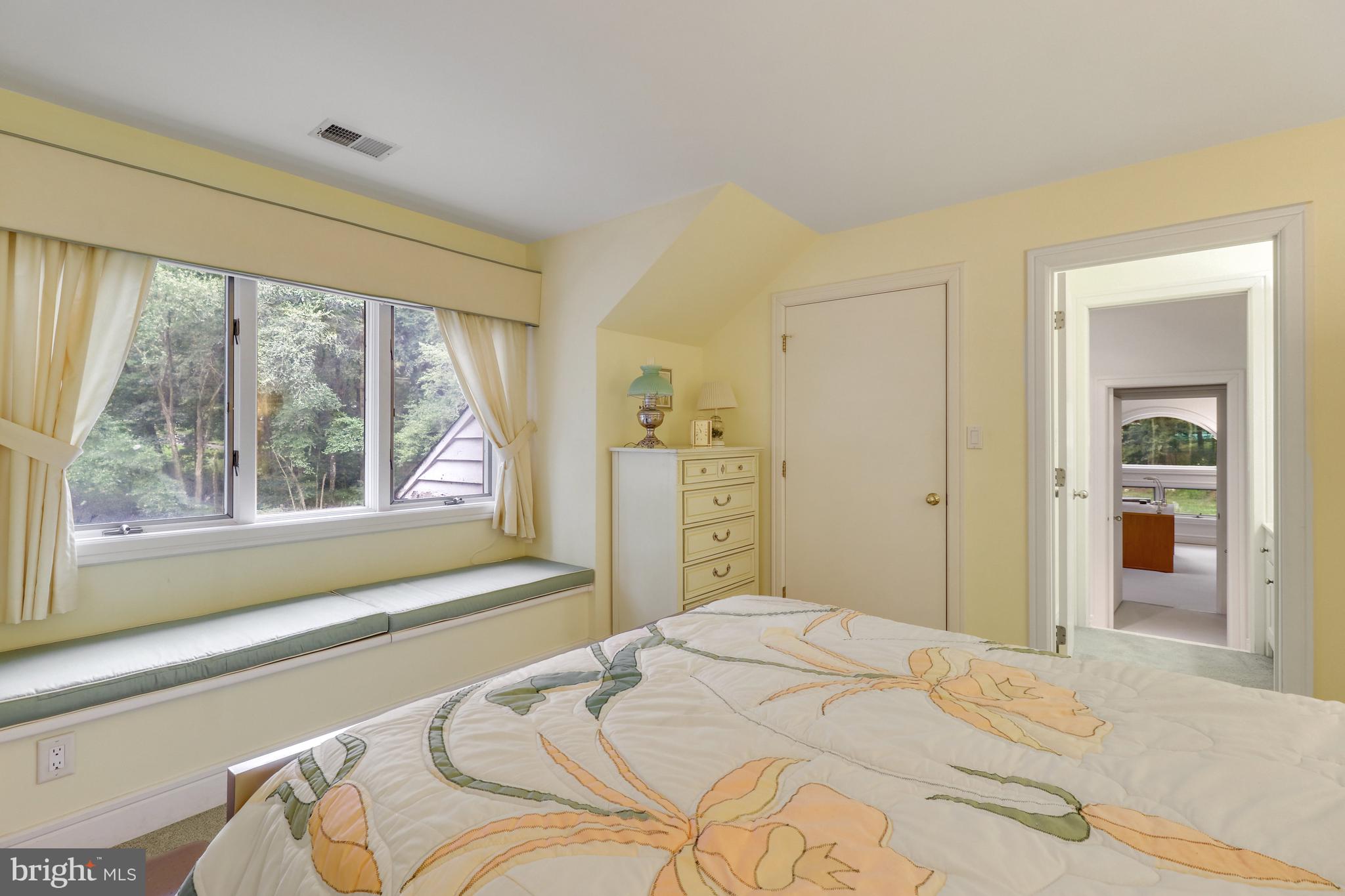1071 Rocky Run Rd