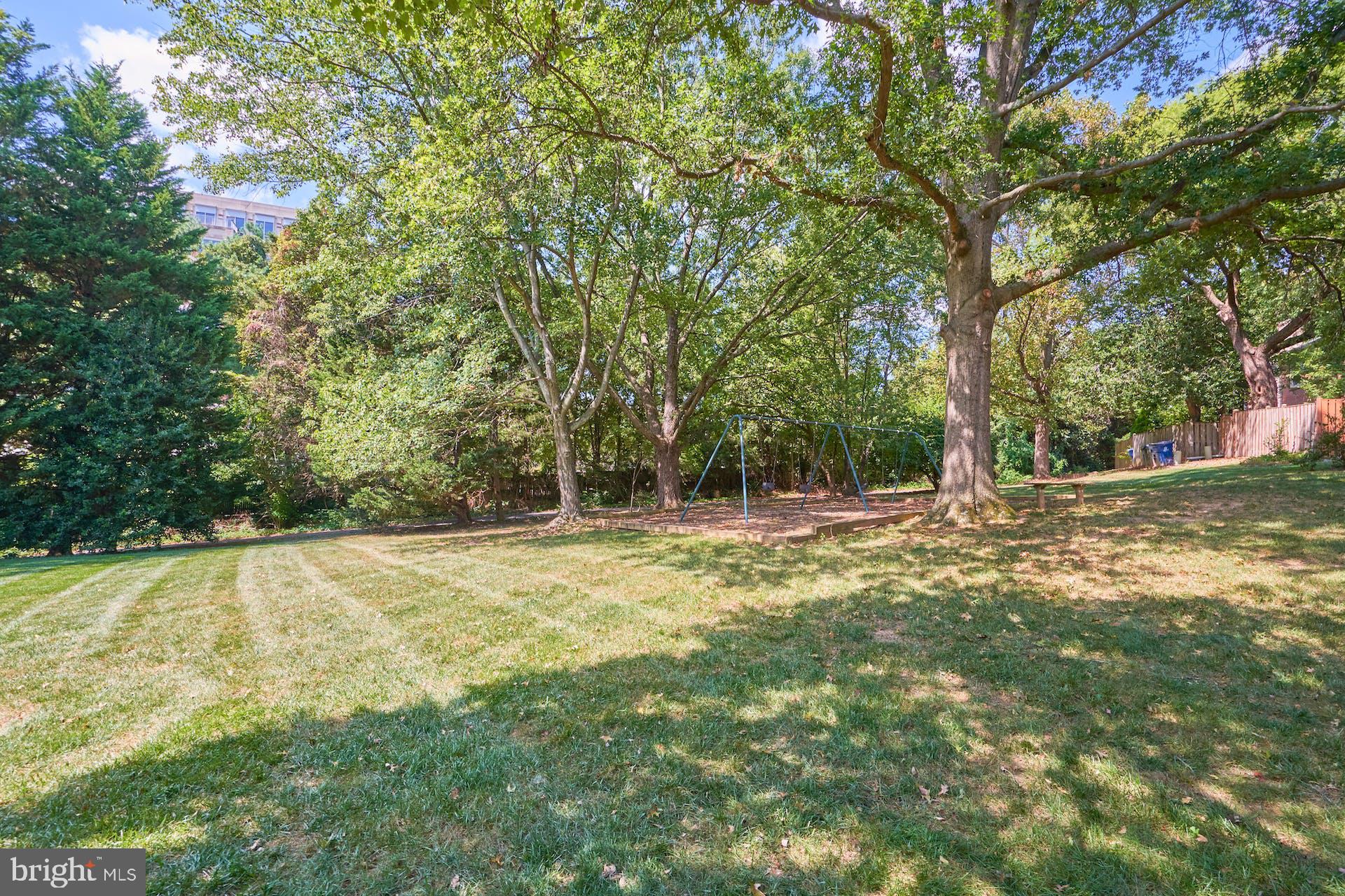 1836 Golf View Ct