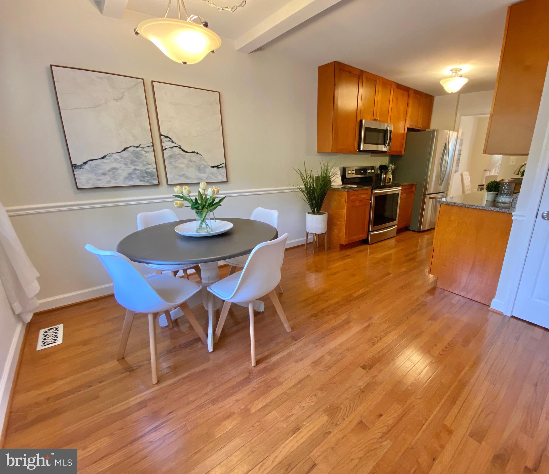 1836 Golf View Ct