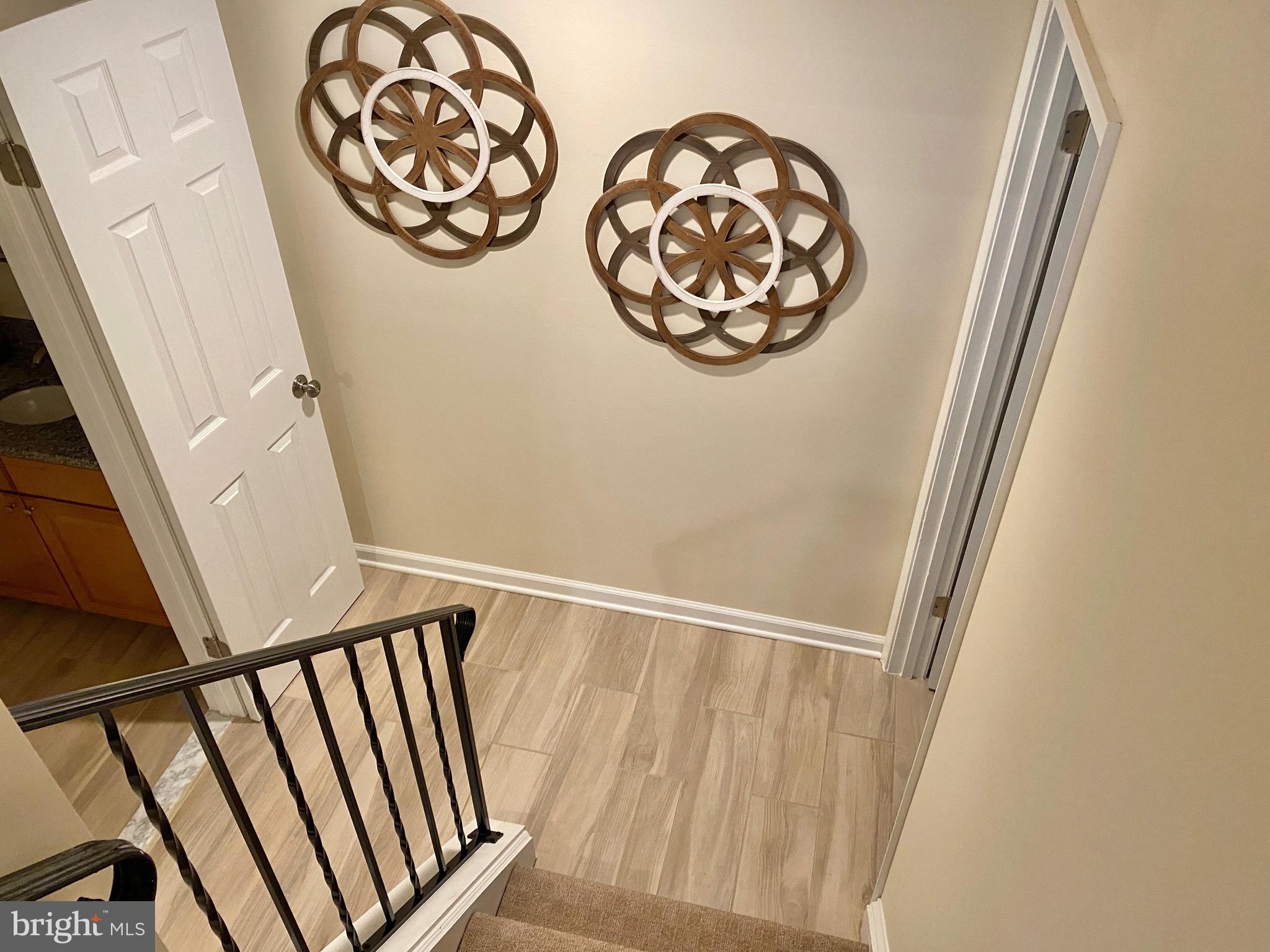 1836 Golf View Ct