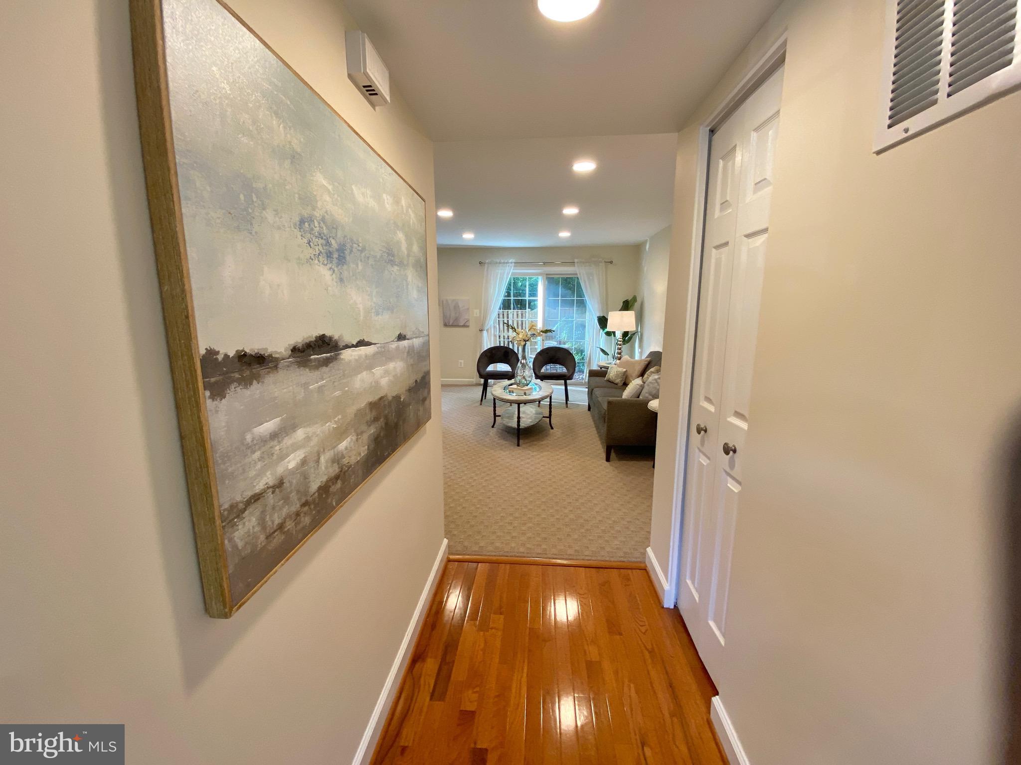 1836 Golf View Ct
