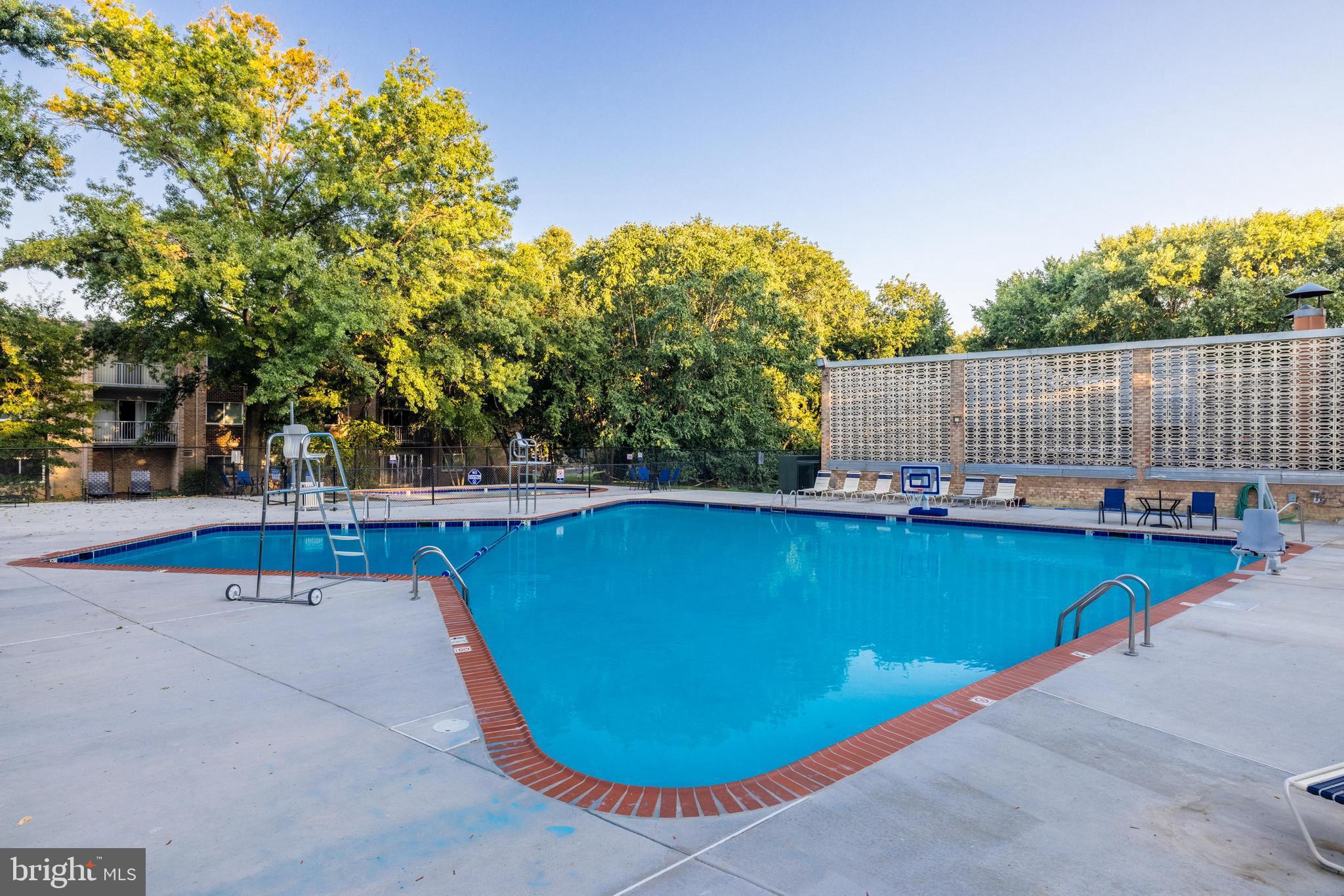 2906 Kings Chapel Rd #3