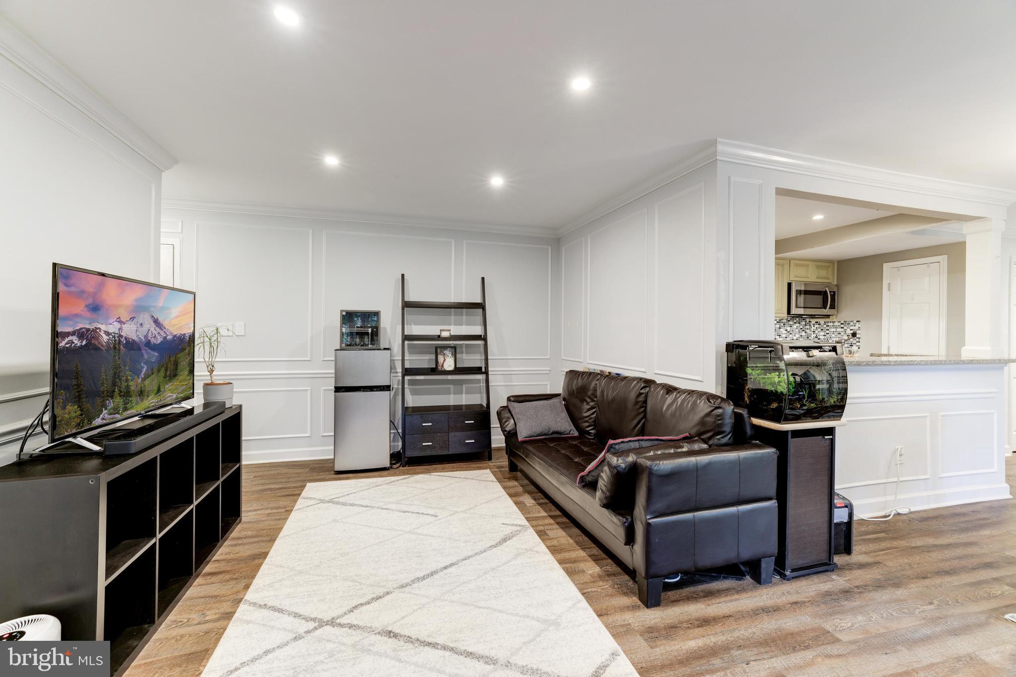2906 Kings Chapel Rd #3