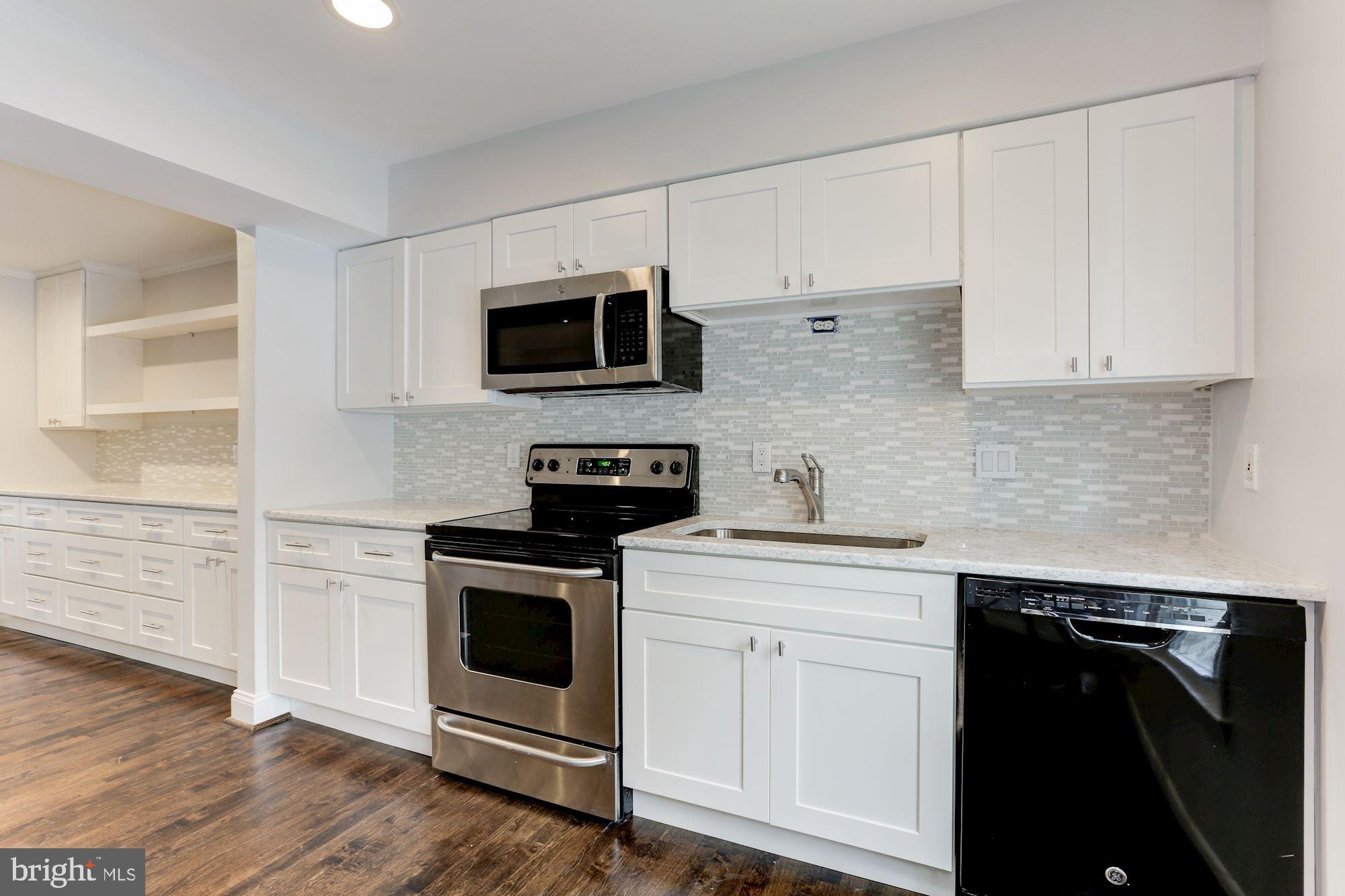 8504 Jeffersonian Ct