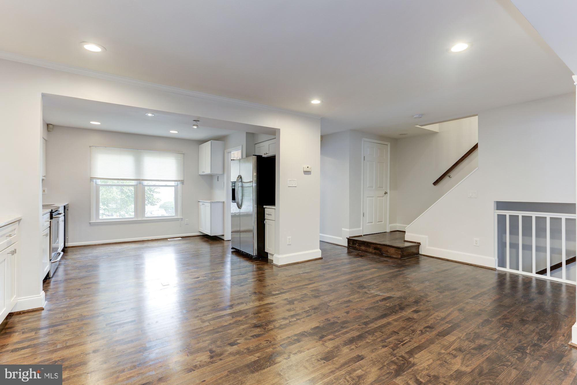 8504 Jeffersonian Ct