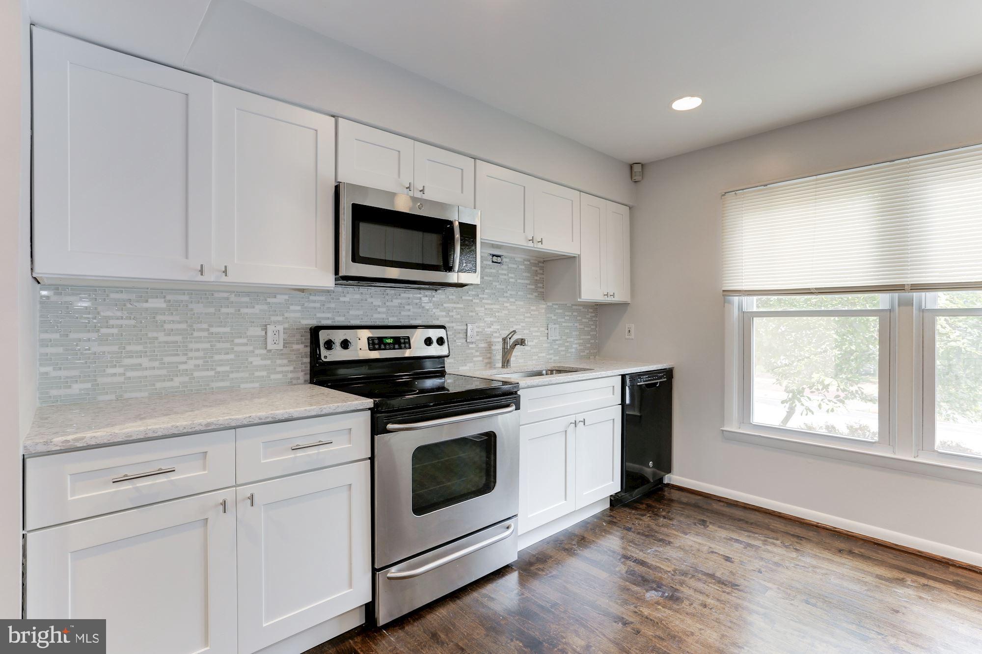 8504 Jeffersonian Ct