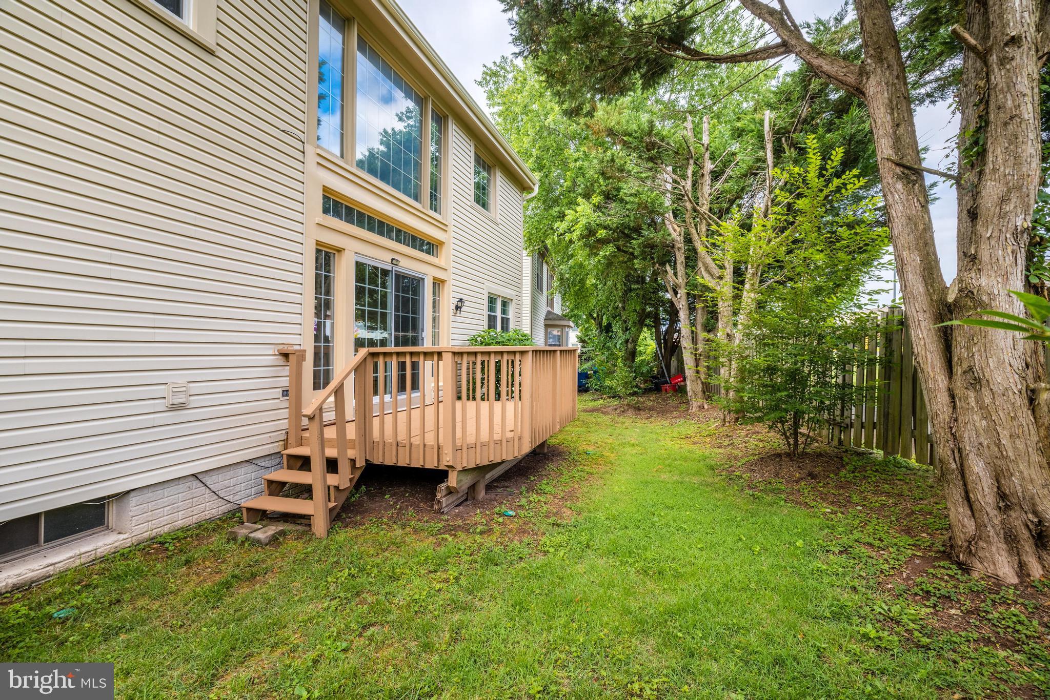 5552 Village Center Dr