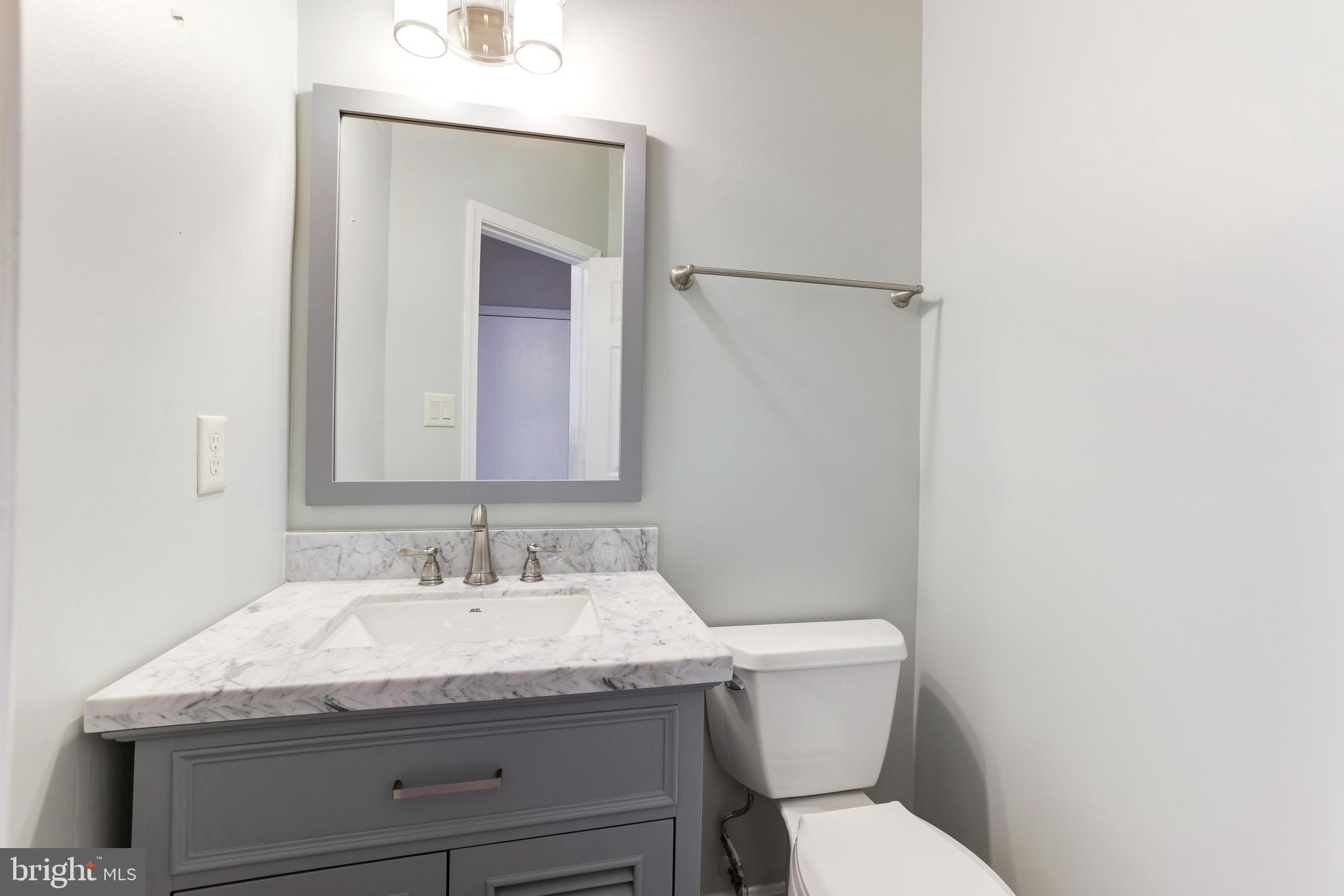 5552 Village Center Dr